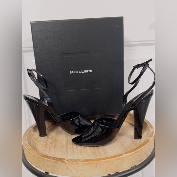 AUTHENTIC | Saint Laurent Scandale 110 Patent Sandal (with box) - Picture 4 of 11